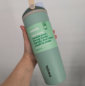 Owala Insulated Water Bottle with Built-in Straw - Green Free Sip Away 30 Oz